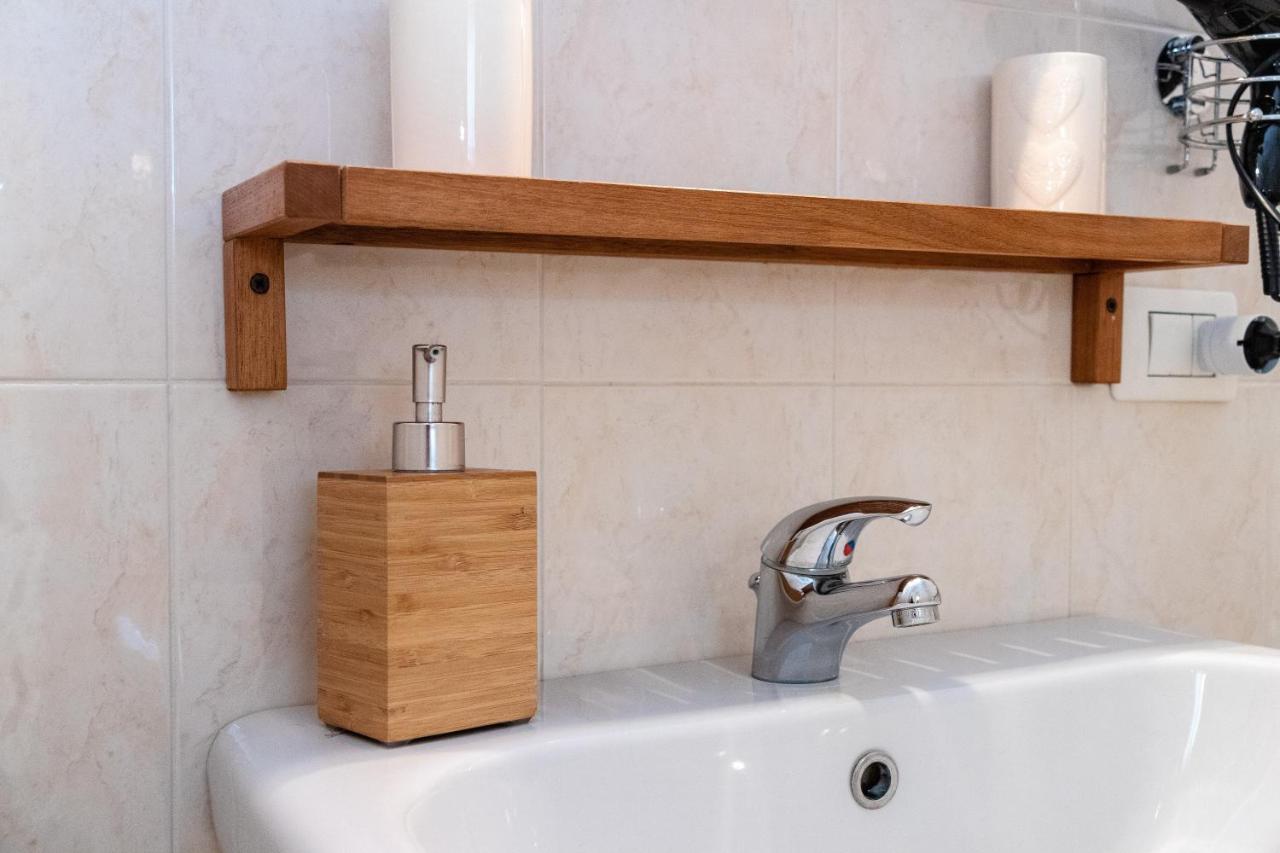 Attico Quarto Di Luna เวโรนา ภายนอก รูปภาพ