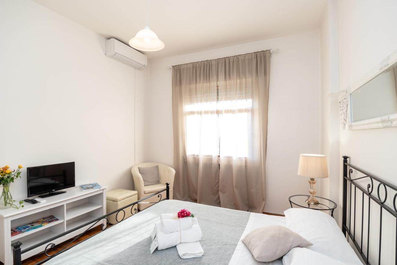 Attico Quarto Di Luna เวโรนา ภายนอก รูปภาพ